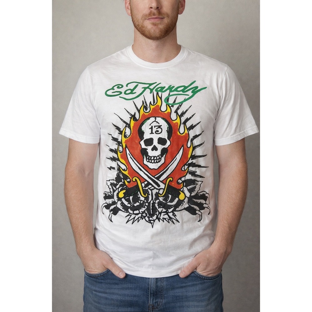Ed Hardy Mens Skull 13 Flaming Dagger Graphic T-Shirt White L EHMB1100-37 NWT‎